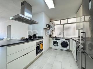 Pis  Carrer del sud. Piso reformado con ascensor y balcn