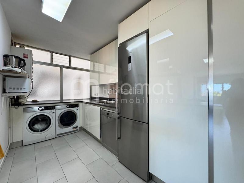 Foto 0d2536f1-e742-4c6d-b4eb-f6ee1cd209ae. Piso  reformado con ascensor y balcón en Centre Figueres