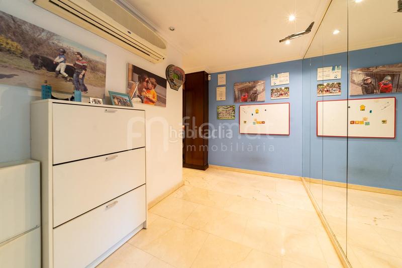 Foto 551e8a94-7249-4850-adf9-dbb27def6078. Etagenwohnung mit parking in Creu de la Mà Figueres