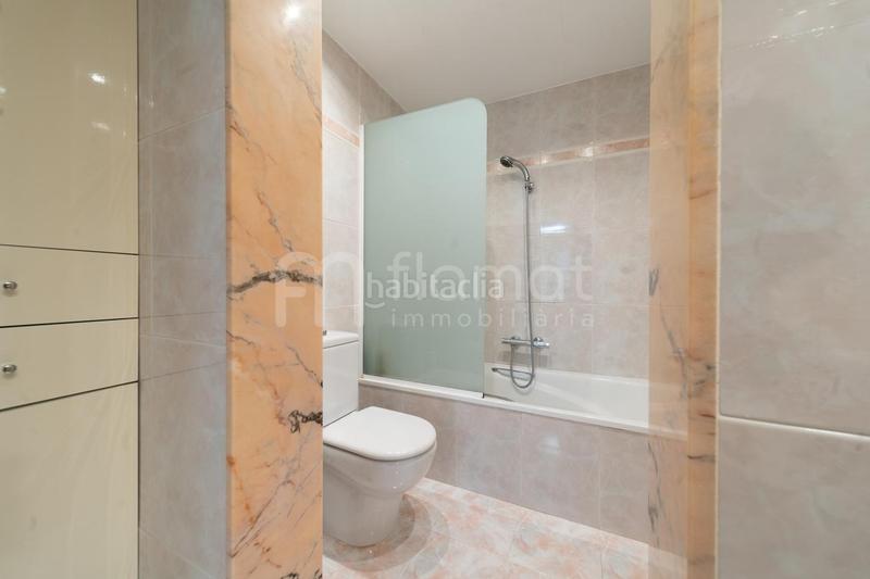 Foto 7bf934f6-298c-4654-8065-de2e5def22fa. Etagenwohnung mit parking in Creu de la Mà Figueres