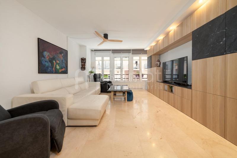 Foto c53dbd03-87c8-4934-9314-83f29a1a9ca8. Etagenwohnung mit parking in Creu de la Mà Figueres