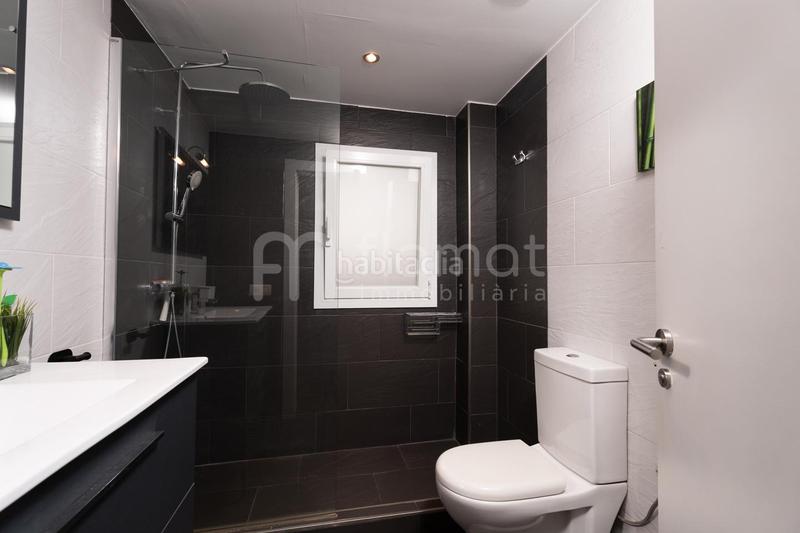 Foto 89d7a4ca-71be-4c32-8928-2277eb1549ef. Appartement avec parking dans Centre Roses