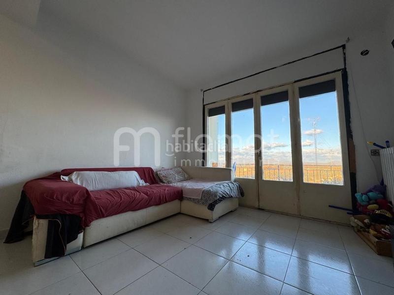 Foto 1cb76add-ff34-40e6-8cca-ca38e7f3522c. Piso amplio piso piso de cuatro habitaciones en Eixample-Horta Capallera Figueres