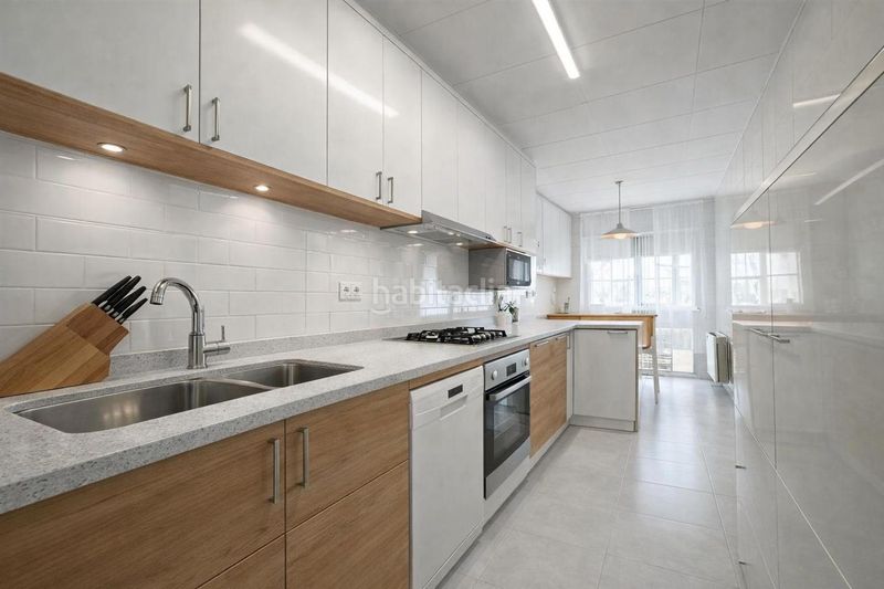 Foto 694cbcd2-658f-4424-b7ab-4756e4d96f37. Piso en Centre Roses