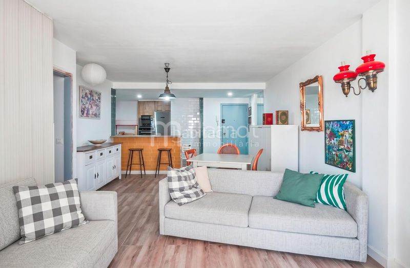 Foto e6797a39-05d0-453d-adc8-bbbbb5849913. Flat in Eixample-Horta Capallera Figueres