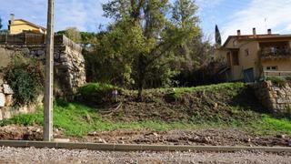 Terreny residencial  Lluis companys. Parcela de 871 m en venta en el sector a1 de montv de baixmoi