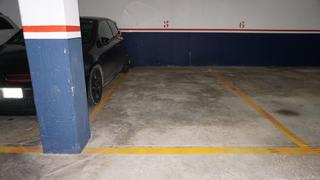 Aparcament cotxe  Vic. Plaza de aparcamiento en la ctra. de vic n 52 de moià