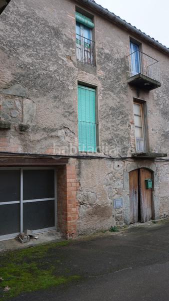 Foto 8a5a8ee7-19d4-4ac7-87ce-d239960e3f01. Casa  de piedra conjunto de edificaciones en venta en el raval rovirola de santa maria de oló en Santa Maria d´Oló
