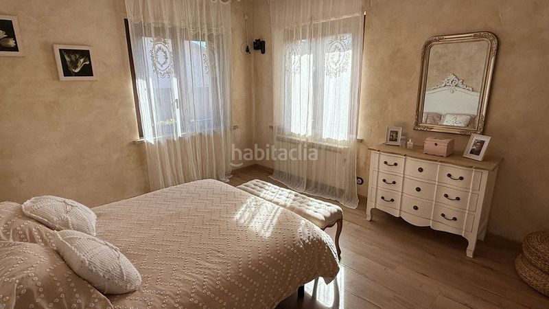 Foto b6558c7d-23a2-4c57-bd79-fbaf7fd520bd. Casa amb calefacció a Moià