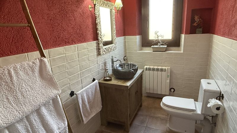 Foto c789e85e-a201-41bb-ac4c-957b71f893df. Casa amb calefacció a Moià