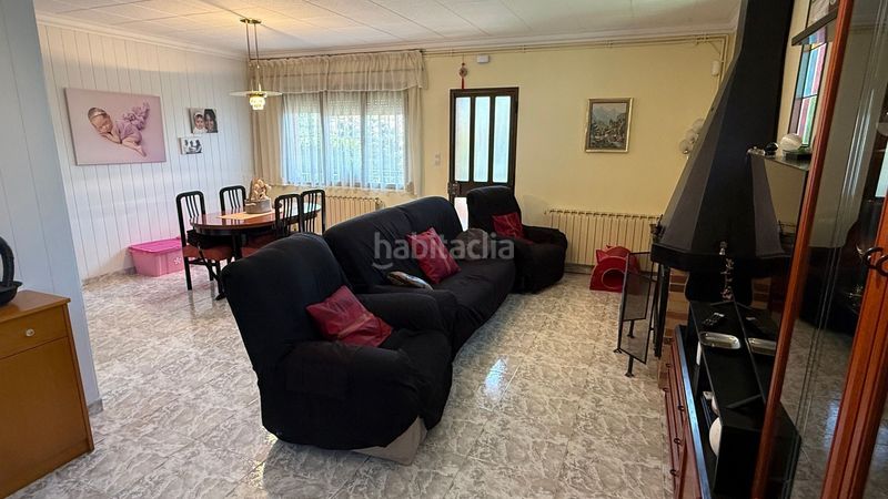 Foto c7788a83-0212-4213-9cb5-94cb3dcd478b. Casa amb calefacció a Moià