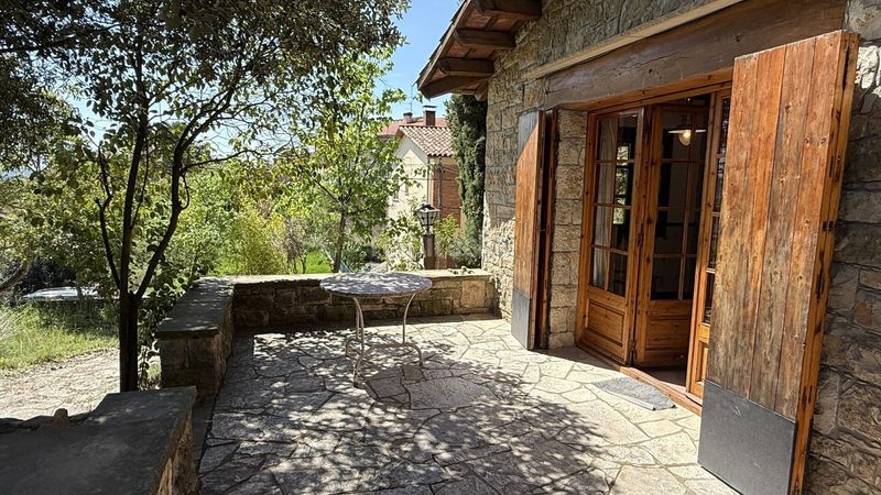 Foto b8d4bf7e-932e-4d10-8a60-b96d01ea5530. Lloguer casa amb calefacció a Moià
