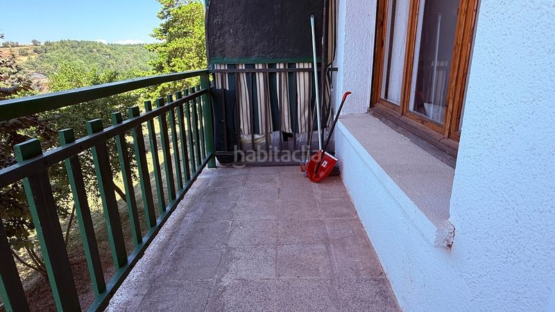 Foto 7106ae6f-5227-48f4-9dfa-2246905c20d8. Estudi a Moià