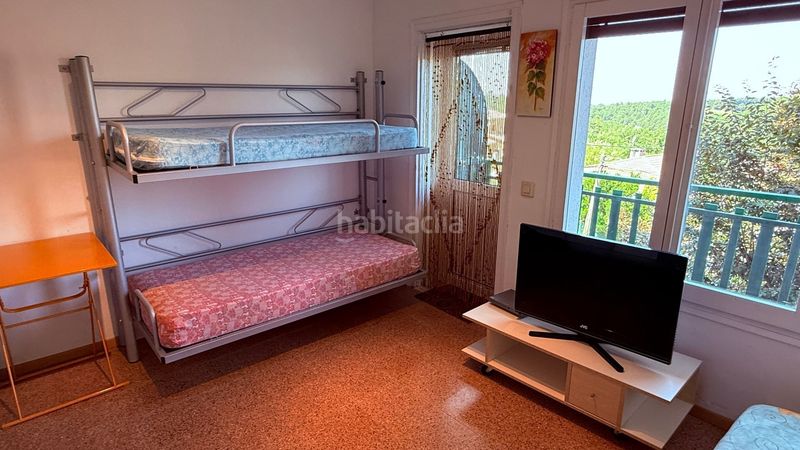 Foto f4cb075e-3974-440e-874a-4003b358107b. Estudi a Moià