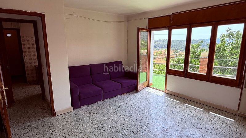 Foto 18590a38-b02a-4a2a-bc27-e31c1a88dc61. Casa amb calefacció a Moià