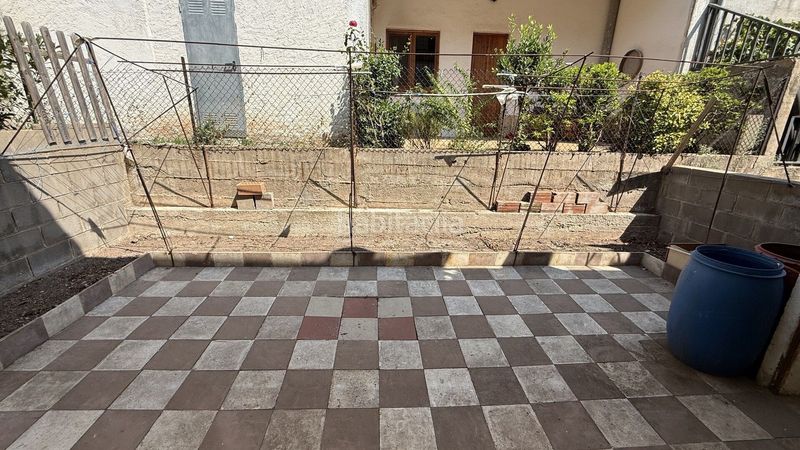Foto 78d30687-fc14-4981-a8fc-1b604d6ff530. Casa adossada amb calefacció aparcament a Moià
