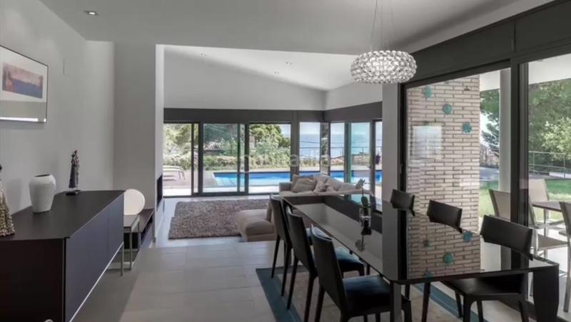 Foto 052451c3-9e88-453b-a18e-60e778a13090. Xalet amb aparcament piscina a Puntabrava-Port Salvi Sant Feliu de Guíxols