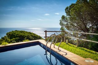 Chalet  Carrer horitzó. Chalet con licencia turística i vistas al mar