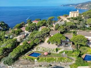Chalet  Carrer horitz. Chalet exclusivo con vistas al mar
