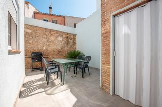 Haus in Eixample. Casa reformada, dividida en 2 pisos independientes