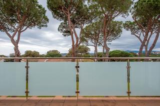 Apartament a Los Pinos-Politur. Apartament a platja d'aro