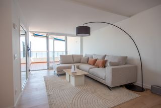 Affitto Appartamento  Passeig marítim del president josep irla. Piso con vistas panorámicas al mar