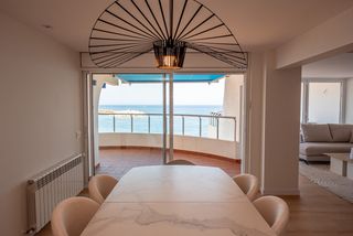 Affitto Appartamento  Passeig marítim del president josep irla. Piso con vistas panorámicas al mar
