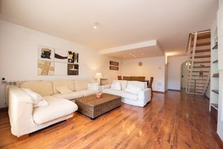 Casa adossada  Cam� de les penyes. Chalet con vistas a la monta�a y al mar