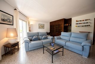 Pis  Passeig dels guíxols. Piso en passeig dels guixols