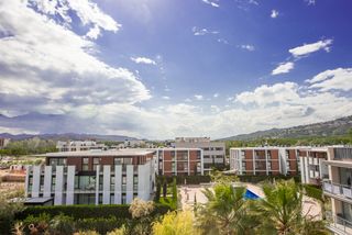 Piso  Carrer de berl�n. Dise�o, ubicaci�n prime y un entorno de lujo