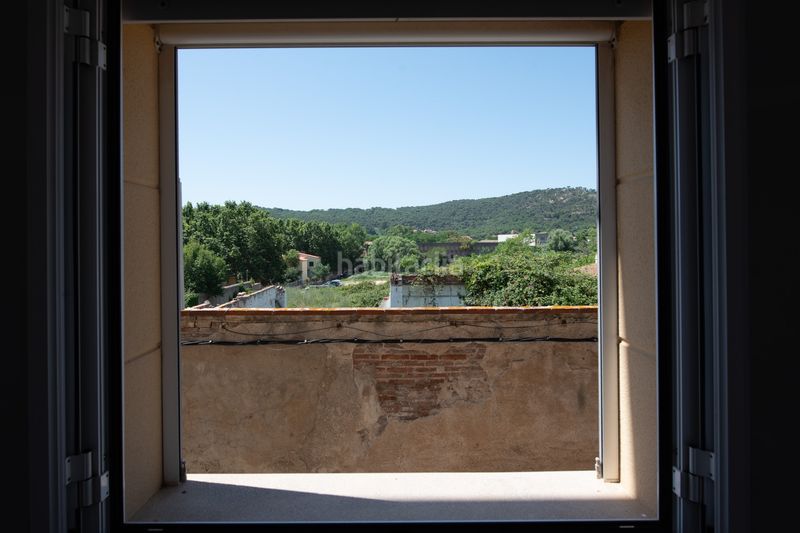 Foto ae5aecf2-b92e-4206-8c92-f2d179c0cbb9. Pis amb calefacció a Eixample Sant Feliu de Guíxols
