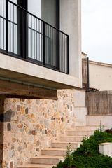Rent Country house  Carrer pedró. Alquiler de temporada vacional  casa con piscina y vistas a la m