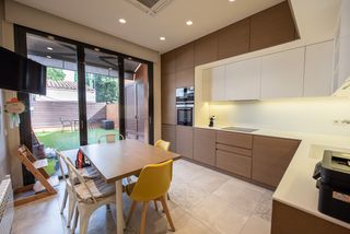 Lloguer Dúplex  Carrer de sant antoni. Dúplex céntrico con plaza de parking