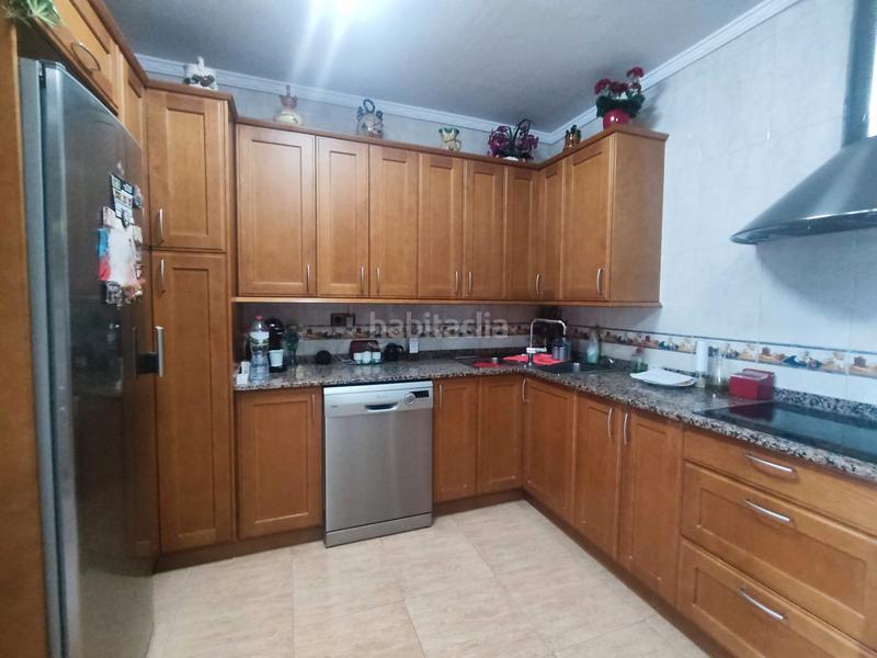 Foto a547e451-ab37-40b0-85f9-a802a35380f6. Xalet amb xemeneia calefacció aparcament piscina a Riudecanyes