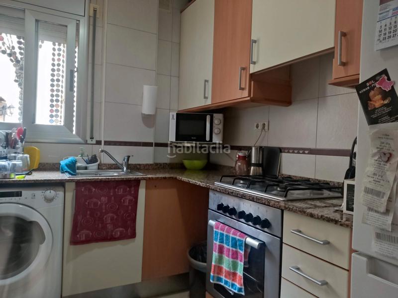 Foto 650f4aad-b36b-4737-83e1-dbc98460d1c0. Piso en carrer del monestir de ripoll 4 en Centre Reus