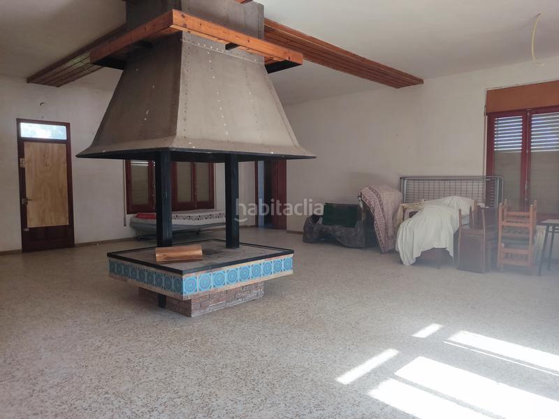 Foto bc740dff-2227-4786-8e04-b8c90ec1e12d. Chalet with fireplace parking in Sénia (La)