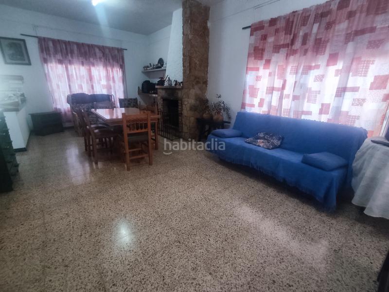 Foto c7b9d98b-41e3-4270-b16c-e0a471d8ede7. Chalet with fireplace parking in Sénia (La)