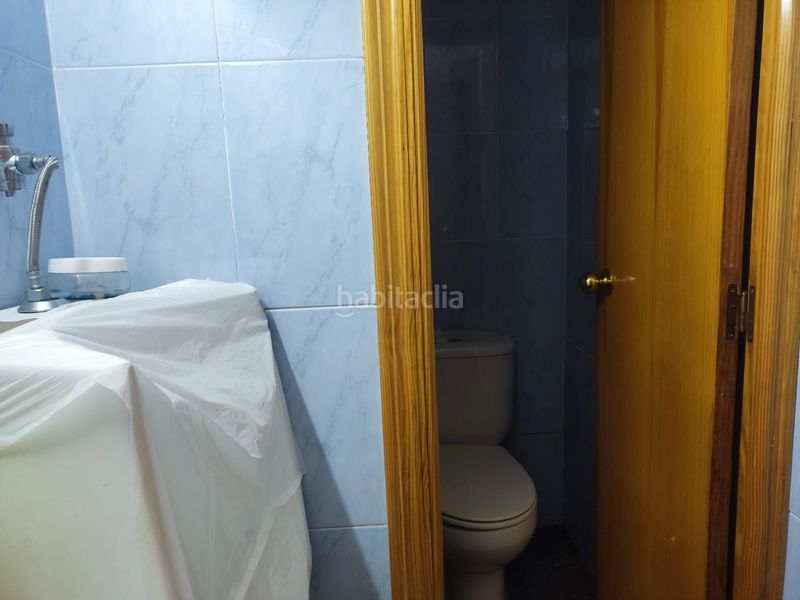 Foto 32d59827-7789-4dd4-bb6e-1fda3d4059d7. Local comercial a Llevant Reus