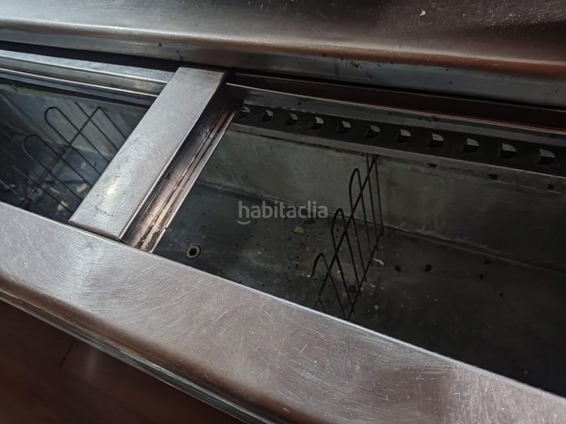 Foto 4511455c-e84e-46b6-9ec5-d5795d596928. Local comercial a Llevant Reus
