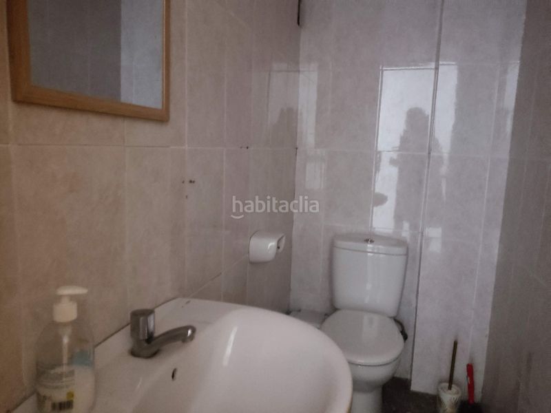 Foto 827b06f3-6b00-4356-add8-f610ca7042a6. Local comercial a Llevant Reus