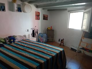 Chalet in Calle sant agust� 2. Descubre esta maravillosa casa de pueblo, un refugio ideal para