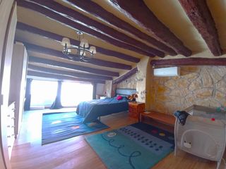 Chalet in Calle sant agust� 2. Descubre esta maravillosa casa de pueblo, un refugio ideal para