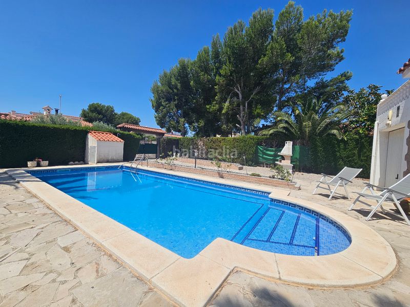 Foto b13df43e-c5c2-49a4-bf38-ce99bfd76998. Xalet amb piscina a Calafat Ametlla de Mar (L´)