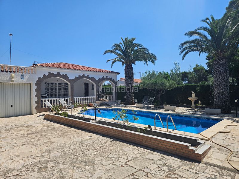 Foto b985ddf1-3510-4f30-b449-4b2c9e7aaae8. Xalet amb piscina a Calafat Ametlla de Mar (L´)