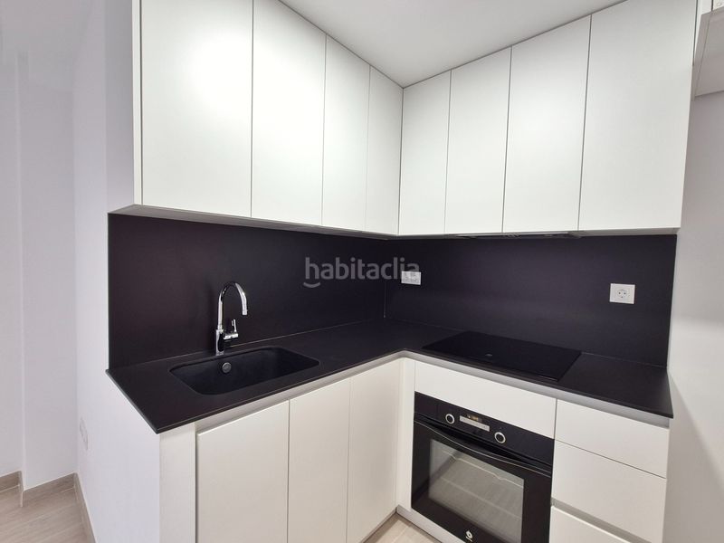 Piso reformado con excelentes calidades en pleno corazón del barrio dEl Carmen en Valencia - Imagen 11