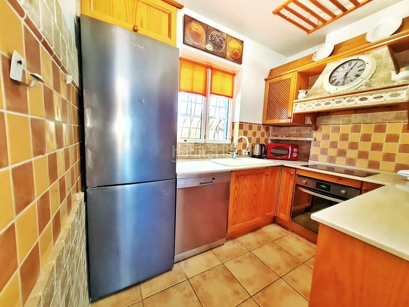 Foto b3678a50-35e4-476f-8ccf-864062c08f55. Chalet avec cheminée parking piscine dans Cala Marqués Vera