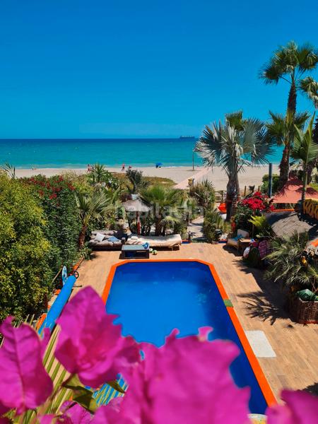 Foto b3c88ed4-ce2a-4357-bace-e252d68dcfc5. Chalet avec cheminée parking piscine dans Cala Marqués Vera