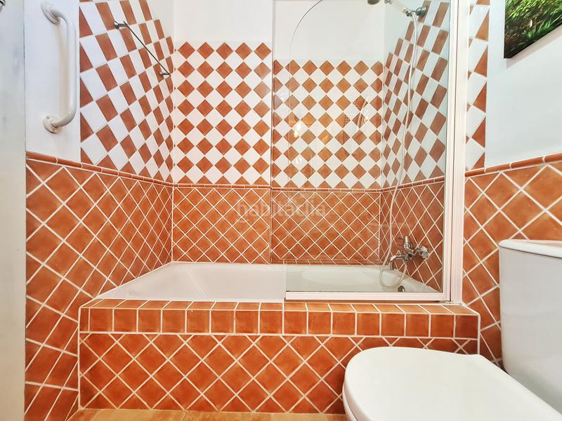 Foto e24d4e6f-204f-46b2-bf25-2cd5496c1885. Chalet avec cheminée parking piscine dans Cala Marqués Vera