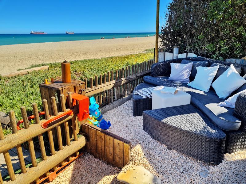 Foto fce0ea63-e24b-4329-91b0-5beab376ed27. Chalet avec cheminée parking piscine dans Cala Marqués Vera