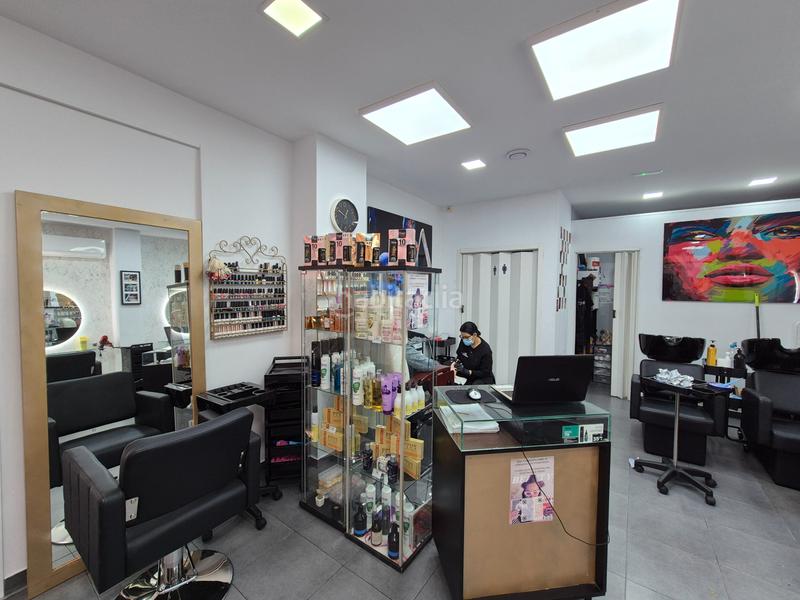 Foto 2a50c046-bf24-4709-b769-dbc9457d84c8. Pas-de-porte local commercial dans Russafa Valencia